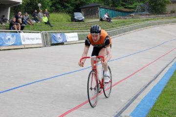 Kasper kører 500 meter på tid til Niels Fredborgs Æresløb 2015