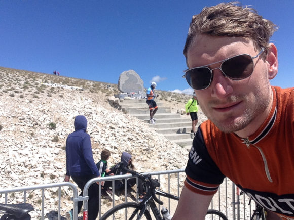 Kasper passerer mindestenen for Tom Simpson på Mont Ventoux