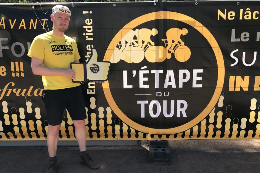 kasper ved indskrivning til l'Etape du Tour